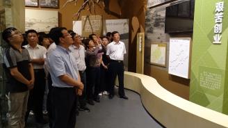 不忘初心、艱苦創(chuàng)業(yè)